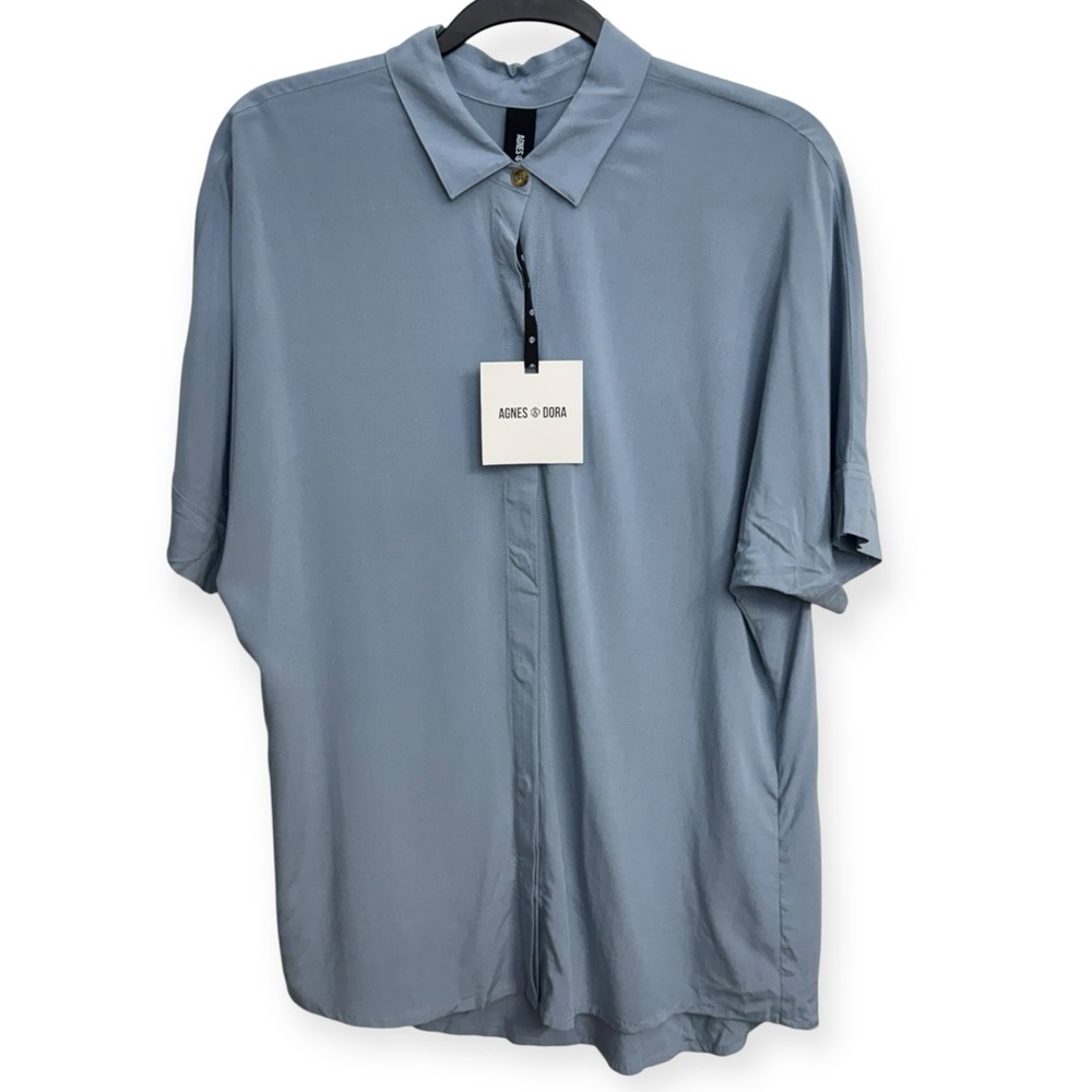 Agnes & Dora Pearl Blue Dolman‎ Button Down Top Size S
